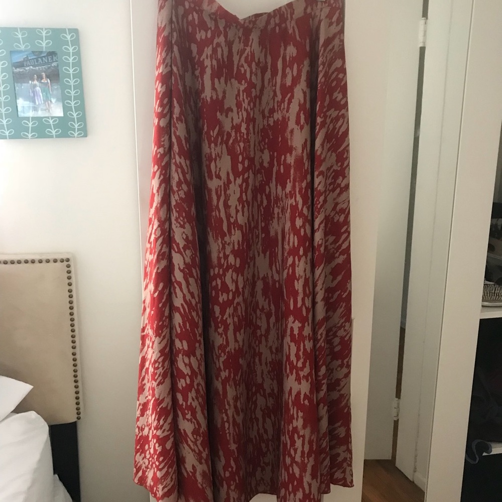 Spot patterned maxi skirt. SO cute!